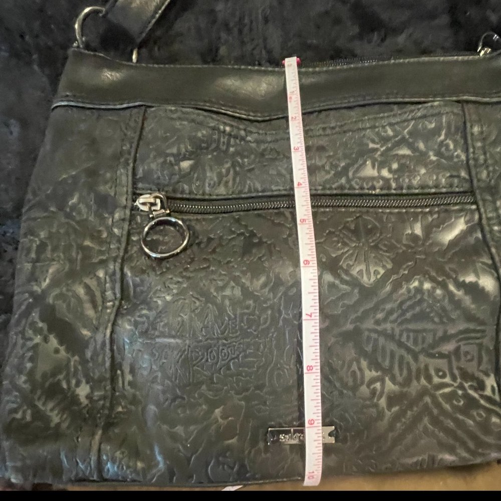 🎄10/$10🎄Sakroots Arcadia Recycled Crossbody - Picture 16 of 16